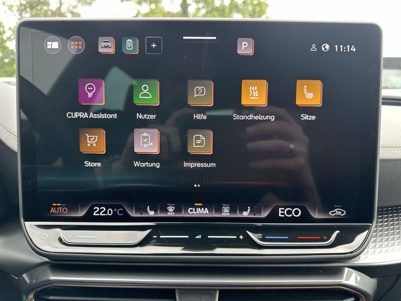 Fahrzeugabbildung CUPRA Formentor 1.5 TSI e-Hybrid 150 kW - mit KI generiert/bearbeitet