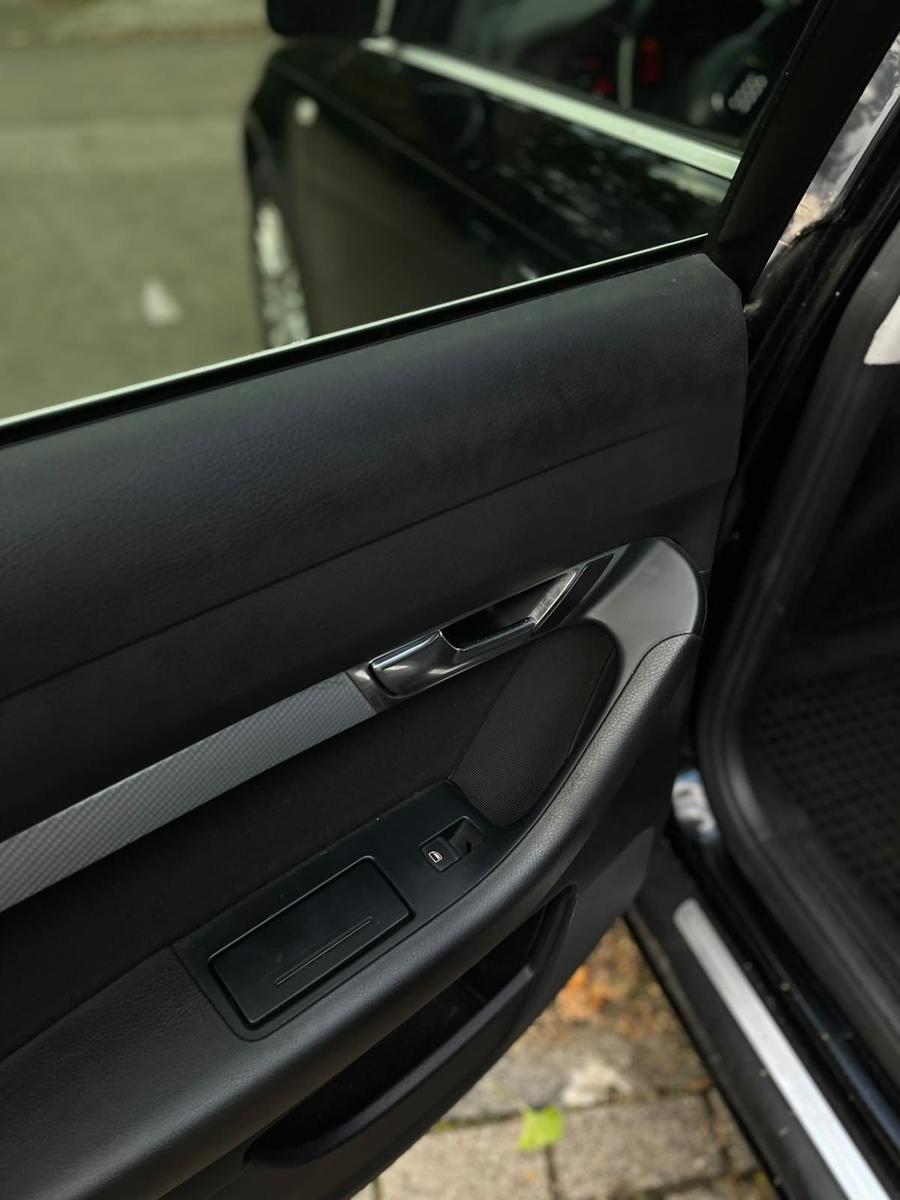 Audi Quattro 2006 — photo 11