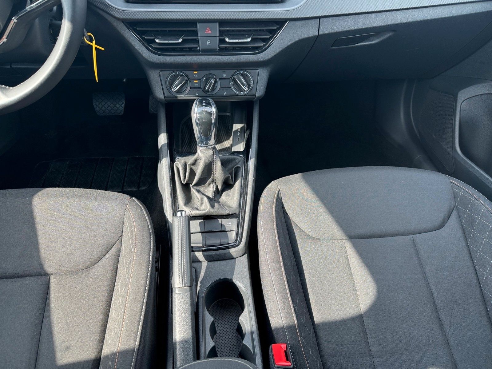 Fahrzeugabbildung SKODA Kamiq Ambition 1.5 TSI