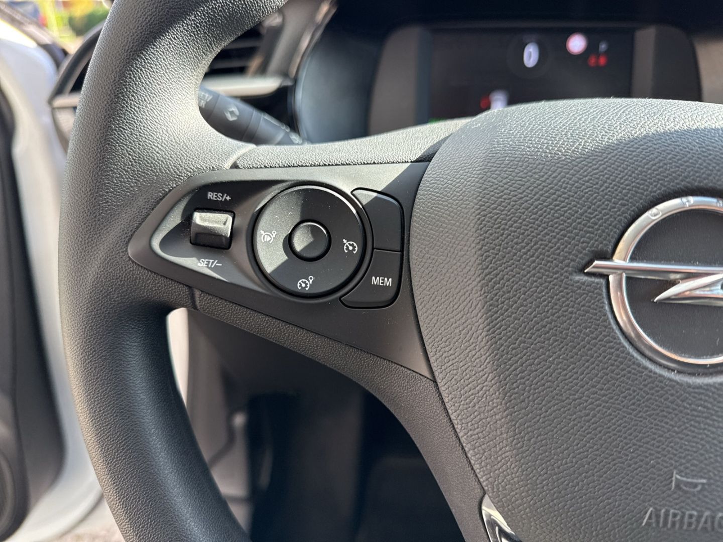 Fahrzeugabbildung Opel Corsa-e Corsa F e Edition LED Apple CarPlay Andr