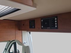MALIBU 600 Van compact LE Solar - Lithium Sat TV