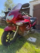 Suzuki GSX F 750 - SUZUKI GSX 750 F