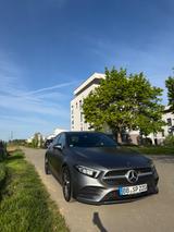 Mercedes-Benz A180 AMG LINE Grau Matt - Mercedes-Benz A 180 Gebrauchtwagen in Stuttgart
