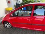 Citroën CITROËN C1  Scheckhaft sparsamer Flitzer - Citroën C1 in Frankfurt (Main)