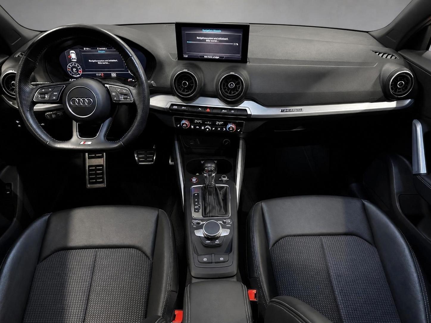 Audi SQ2 quattro 2.0 TFSI // Keyless // ACC // LED, миниатюра 10