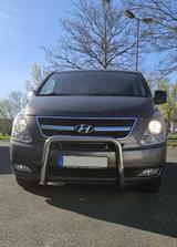 Hyundai H-1 - graue Hyundai H-1
