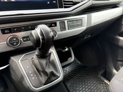 Fahrzeugabbildung Volkswagen T6.1 Multivan lang 4MOTION DSG - Standhzg*Navi!!