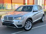 BMW X3 sDrive 28 i Head-Up Pano. Komfortzugang HiFi - BMW X3: 28i