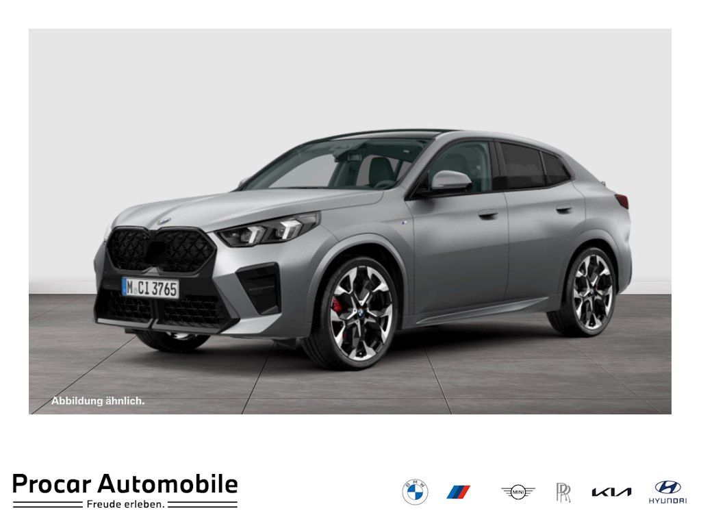Image of BMW X2