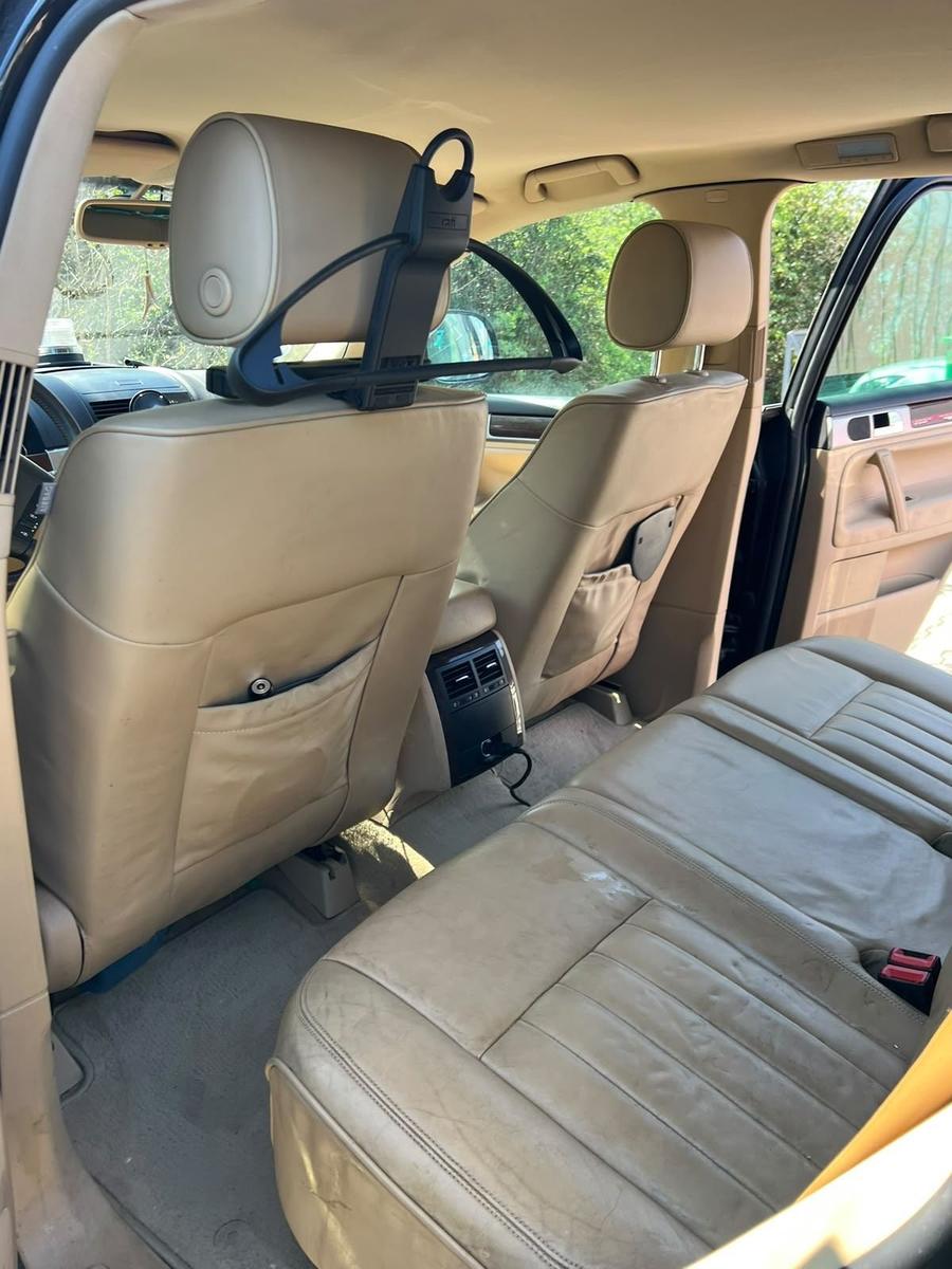 Volkswagen Touareg 2008 — photo 9