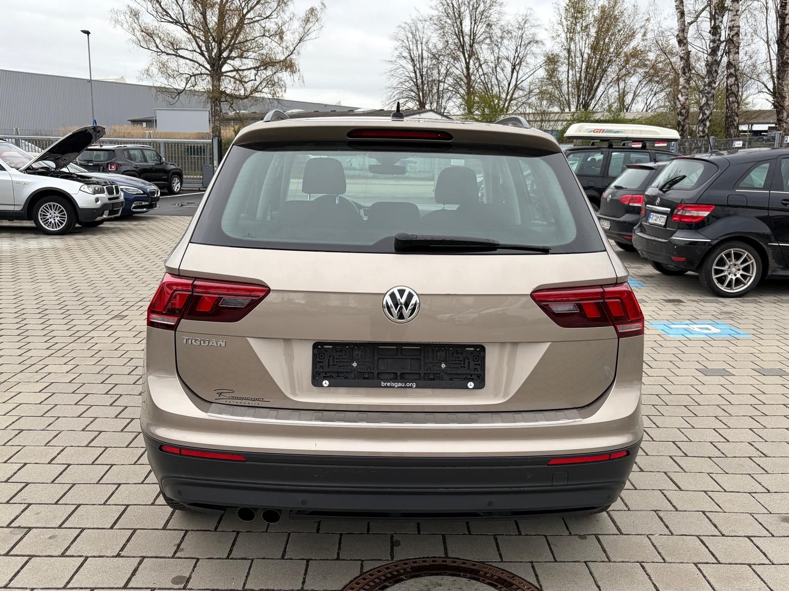 Volkswagen Tiguan 1.5 16V TSI ACT  BMT/Start-Stopp foto 5