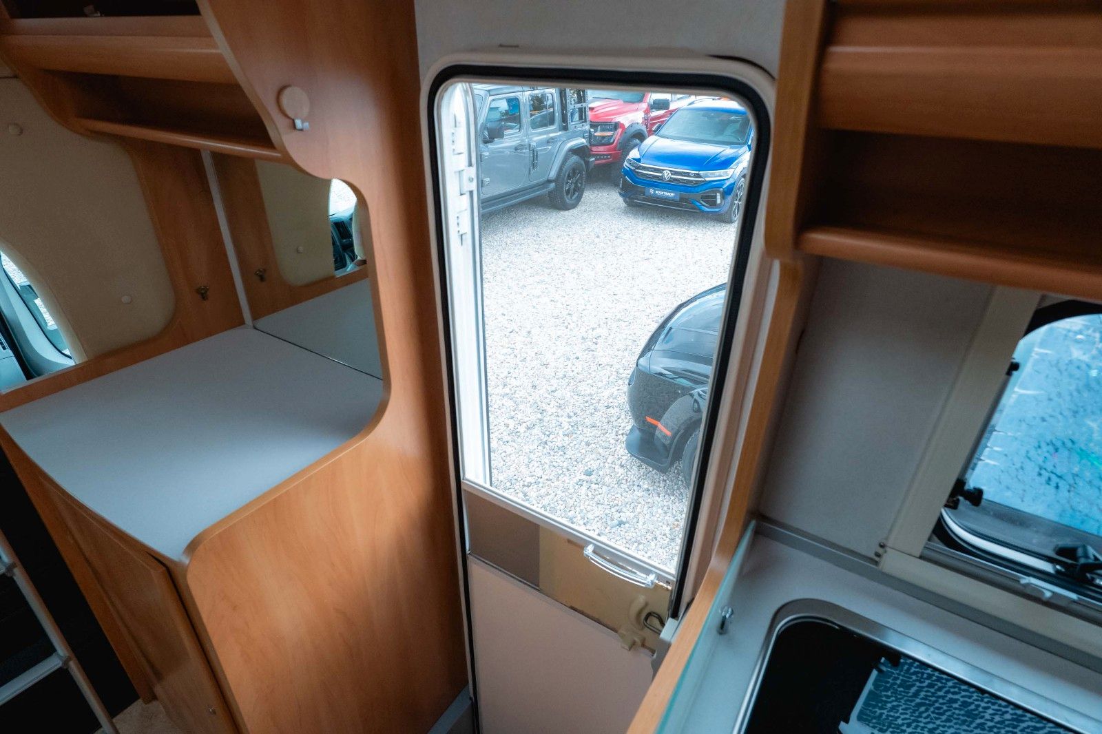 Fahrzeugabbildung Fiat Ducato Orange Camp *6 Schlafplätze*Markise*