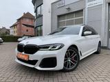 BMW 530e xDrive Touring M Sport HUD+AHK+HIFI+Keyless - mit Hybrid-Antrieb: Weiß, Luftfederung