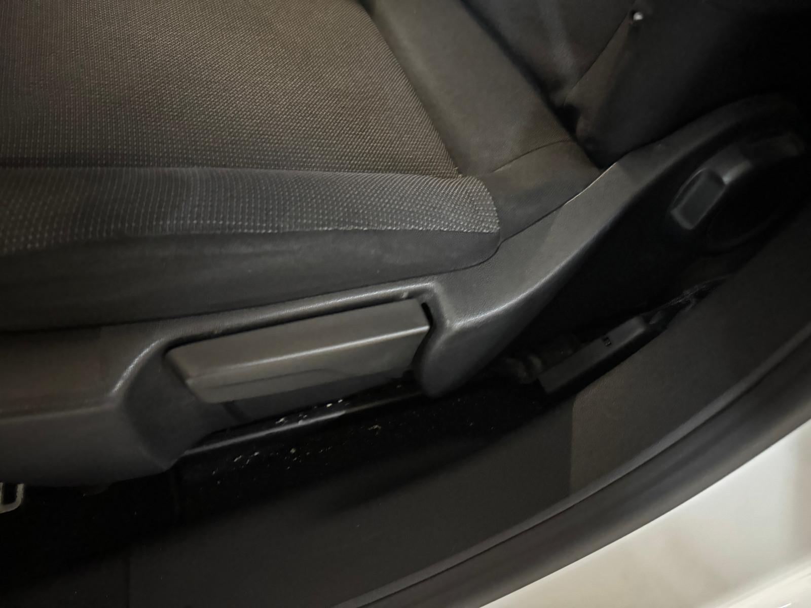 Citroën C3 1.6 HDI FEEL COLOR STYLE PAKET NAVI LED VOLL