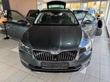 Skoda Superb 2.0 TDI SCR 140kW DSG Combi / Pano