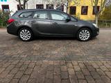 Opel Astra Sports Tourer 1.4 Turbo  - Opel Astra aus 2011: Turbo