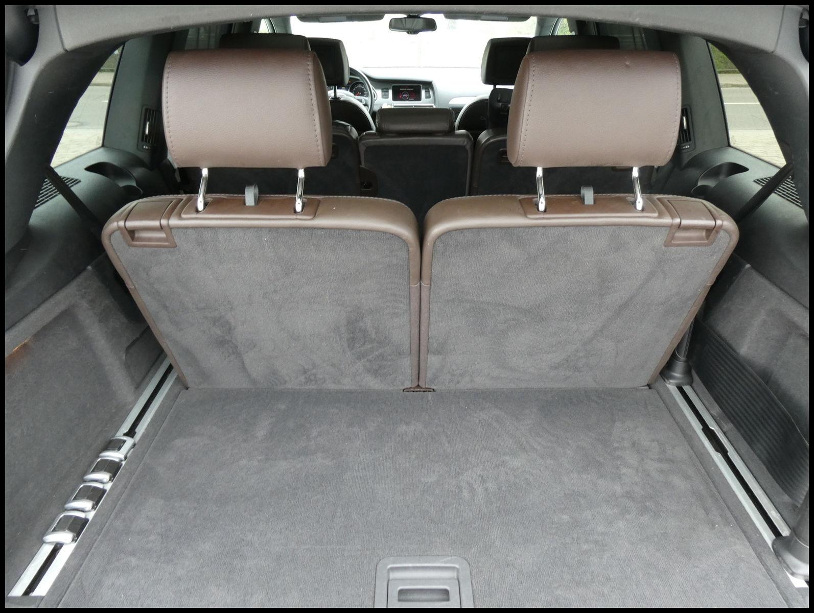 AUDI Q7 3.0 TFSI Q SLINE - 7 places