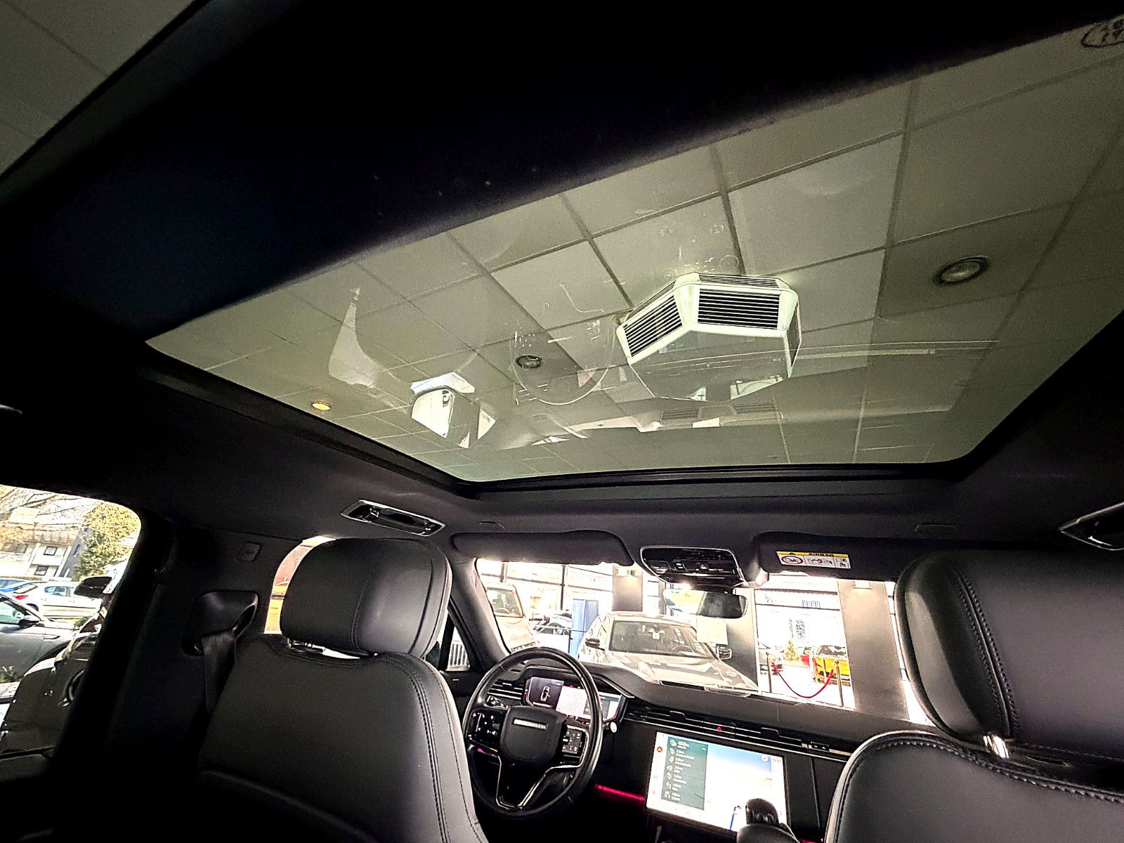 Fahrzeugabbildung Land Rover Range Rover Sport Dynamic SE/PANO/3D''KAMER/MERI