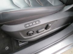 CUPRA Ateca 2.0 TSI 4Drive DSG Fahrass Ahk Leder Navi CUPRA Ateca 2.0 TSI 4Drive DSG Fahrass Ahk Leder Navi