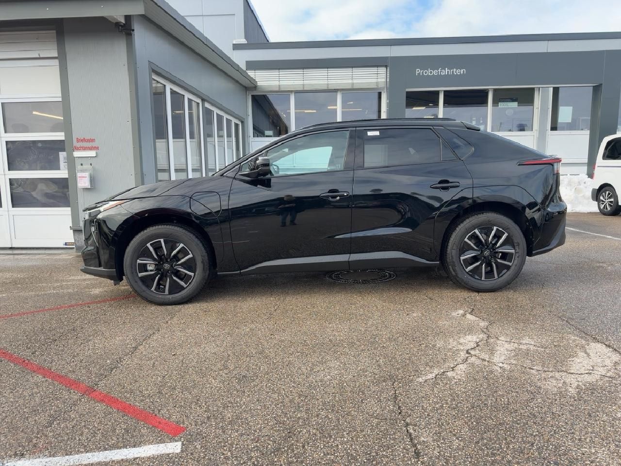 Fahrzeugabbildung Toyota bZ4X FWD Teamplayer PDC+ACC+SHZ+LED+NAVI