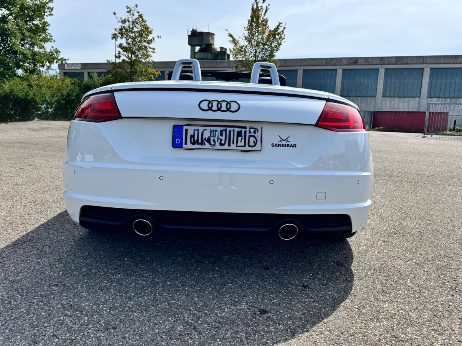 Audi TT 40 TFSI S tronic Roadster -