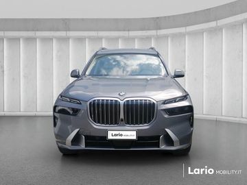 BMW X7 - 4