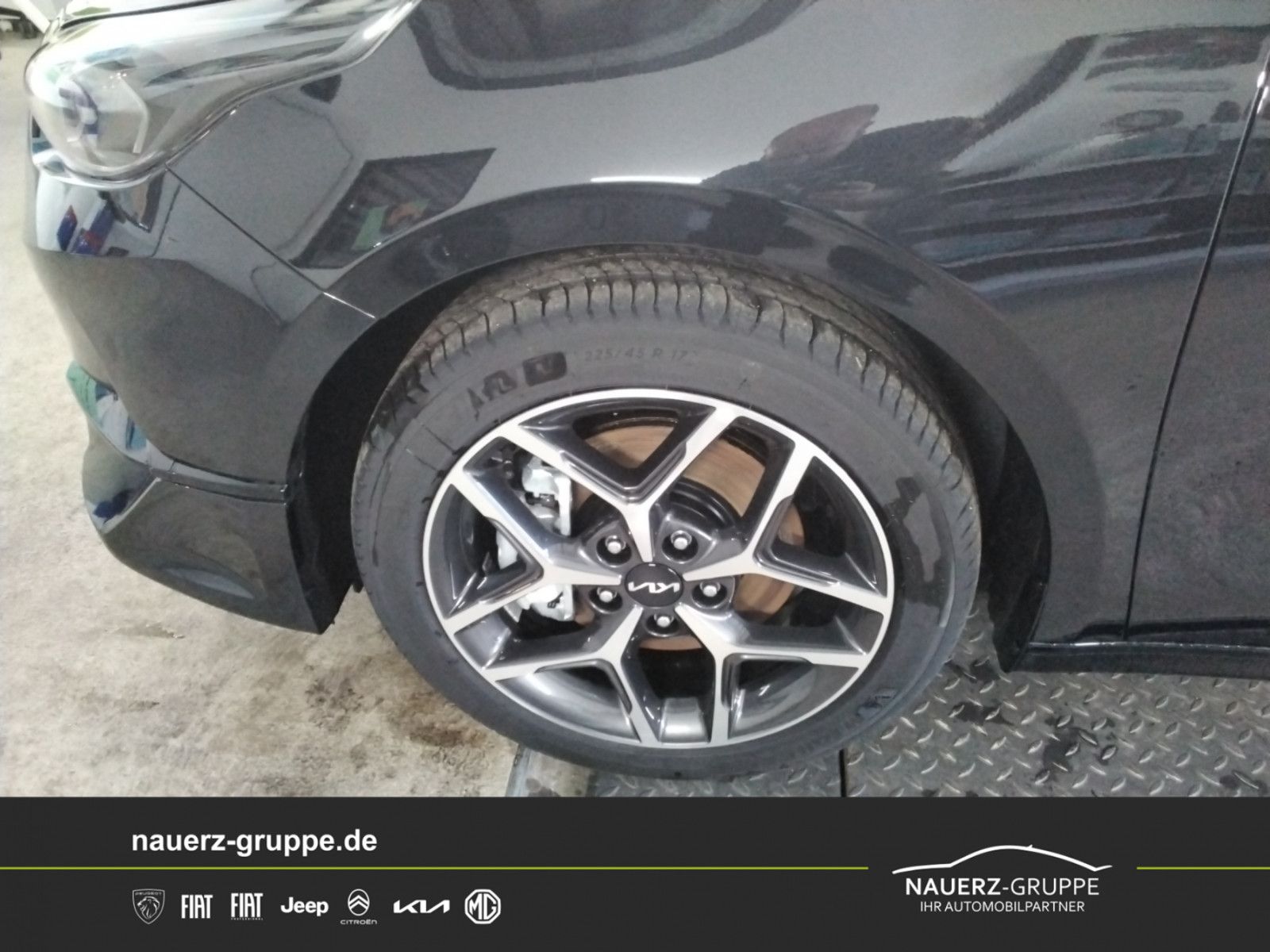 Fahrzeugabbildung Kia Ceed 1.5 T-GDI Spirit