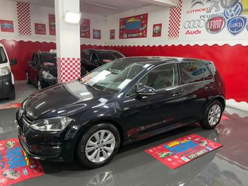 Volkswagen Golf - 6