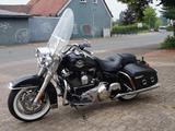 Harley-Davidson FLHRC Road King Classic ABS Kess-Tech Top! 5HD - Motorräder in Bielefeld