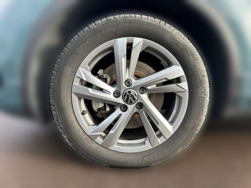 T-Roc 2.0 TDI R-Line *DSG*LED*AHK*NAVI*DAB*REAR