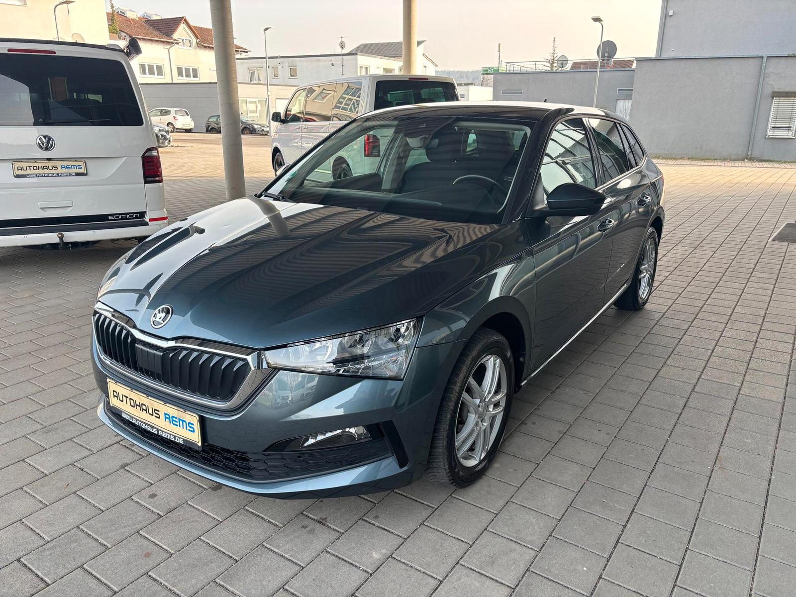 Skoda Scala Klimaauto, Einparkhilfe, Tempomat