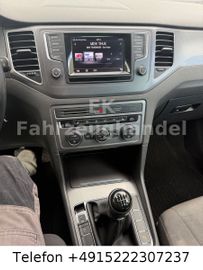 Volkswagen Golf - 10