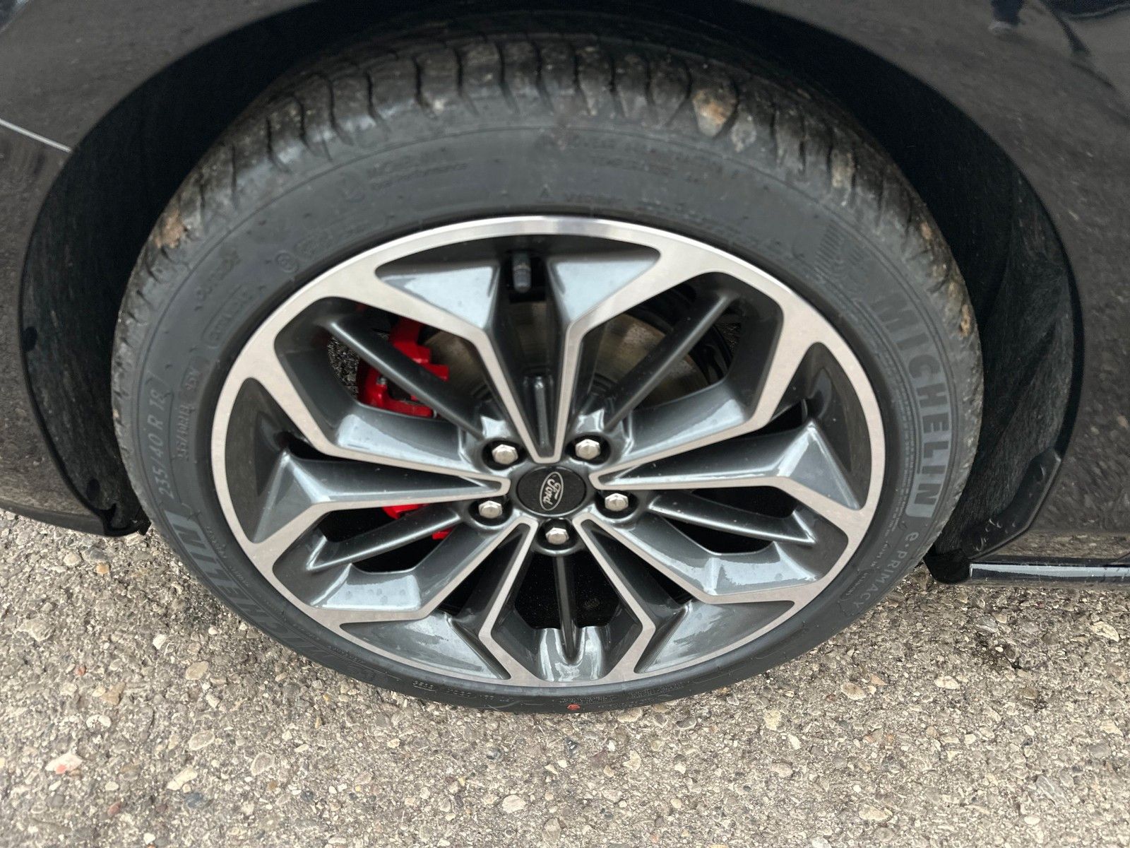 Fahrzeugabbildung Ford Focus Turnier ST-Line X, FAHRASSISTENZPAKET