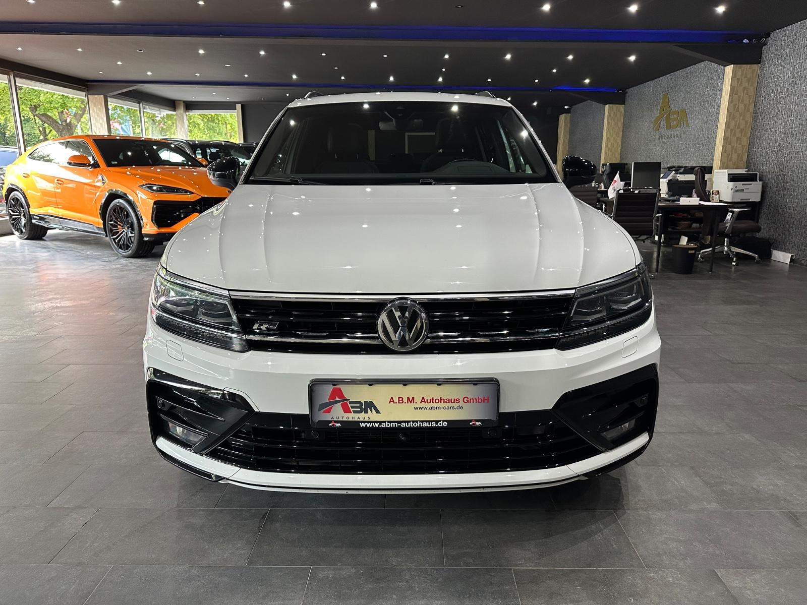 Volkswagen Tiguan 2.0 TDI R-Line 4Motion DSG /PANORAMA/ LED