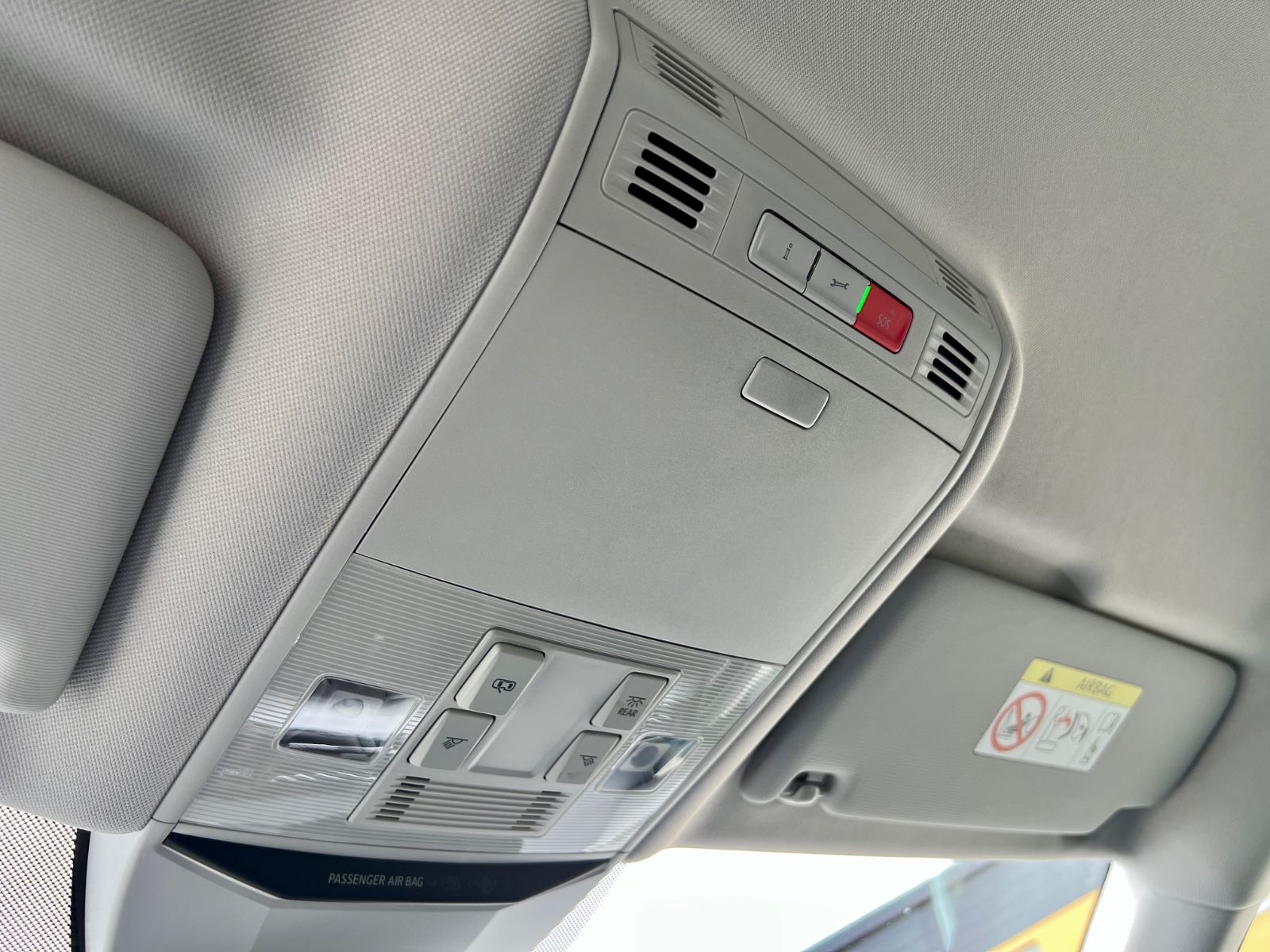 VW Passat Variant Business AAC NAVI SHZ MASSAGE