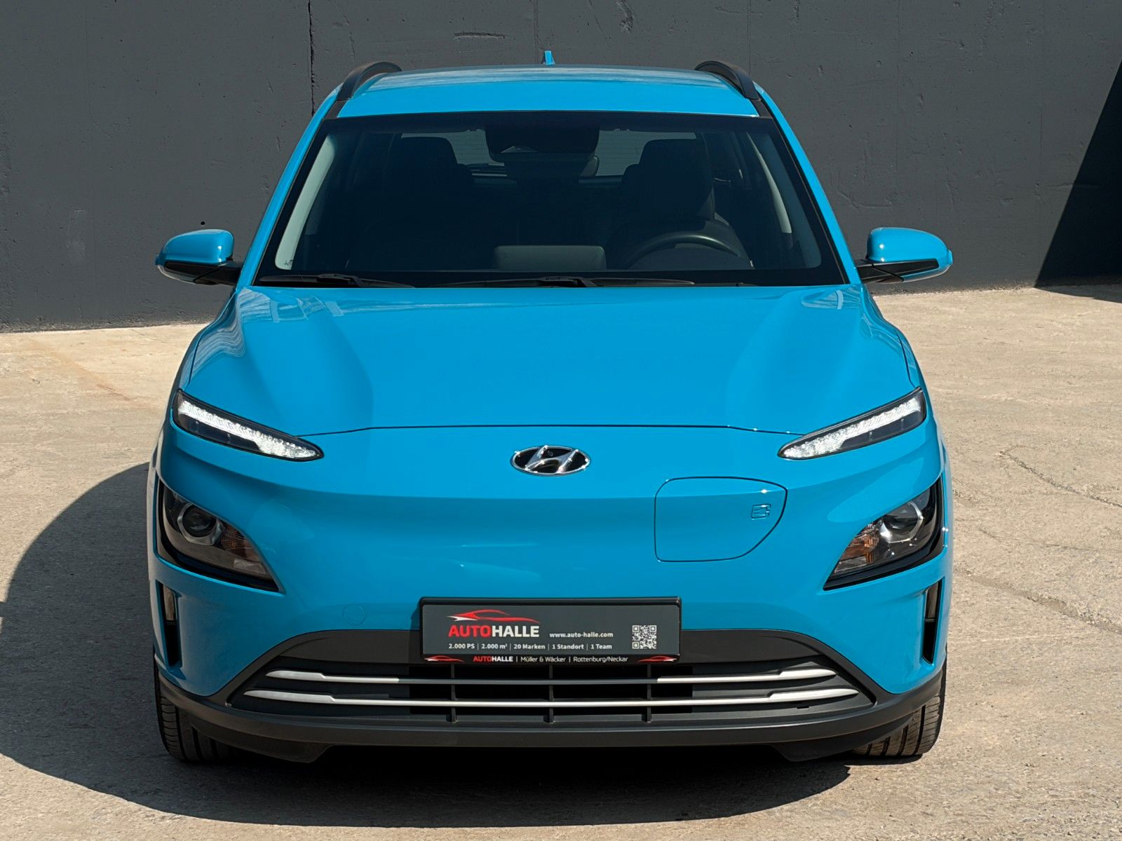 Fahrzeugabbildung Hyundai KONA E Basis 2WD LKAS CAM CarPlay DAB+ 17" 305km