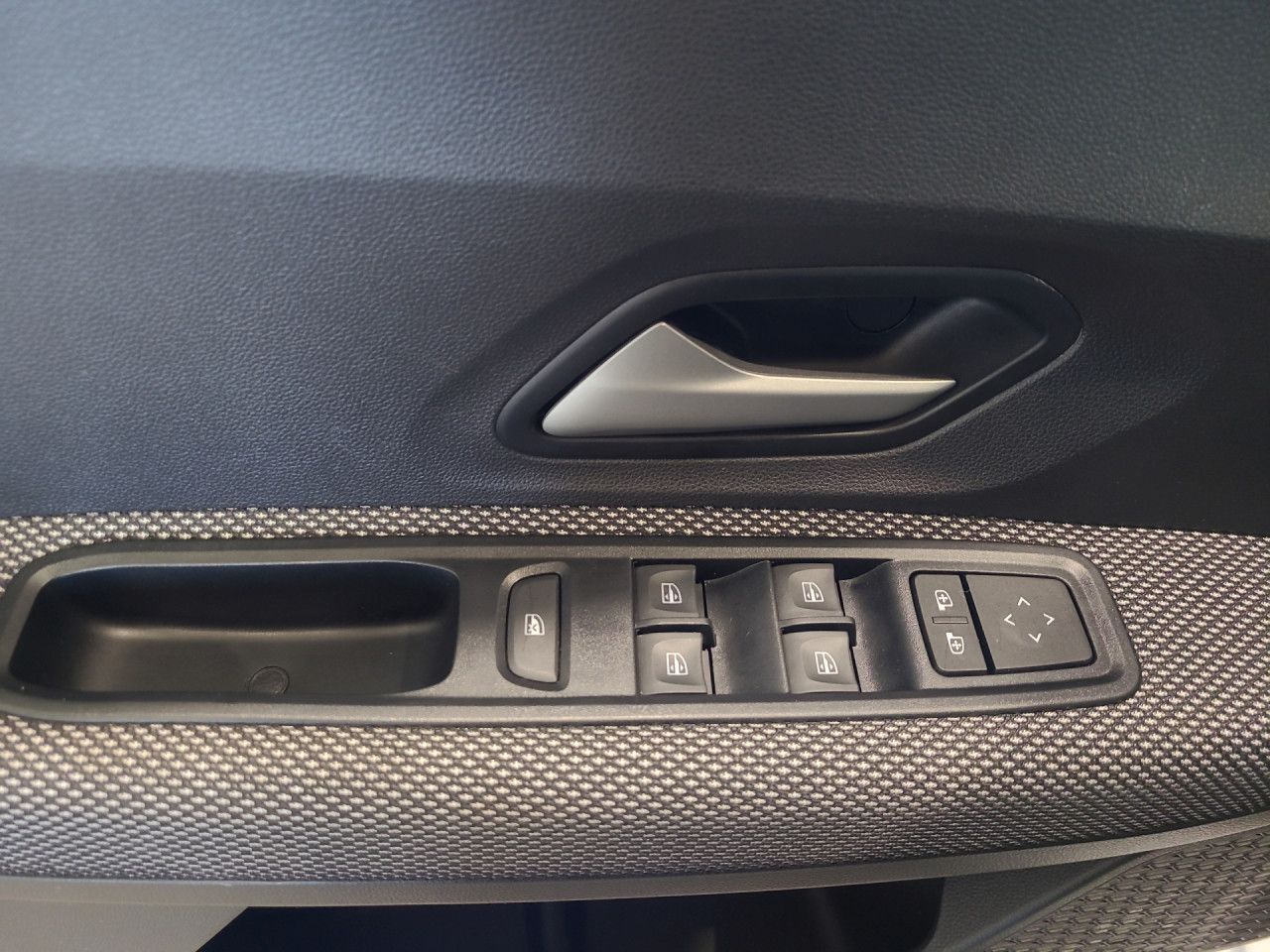 Dacia Sandero - Bild 9