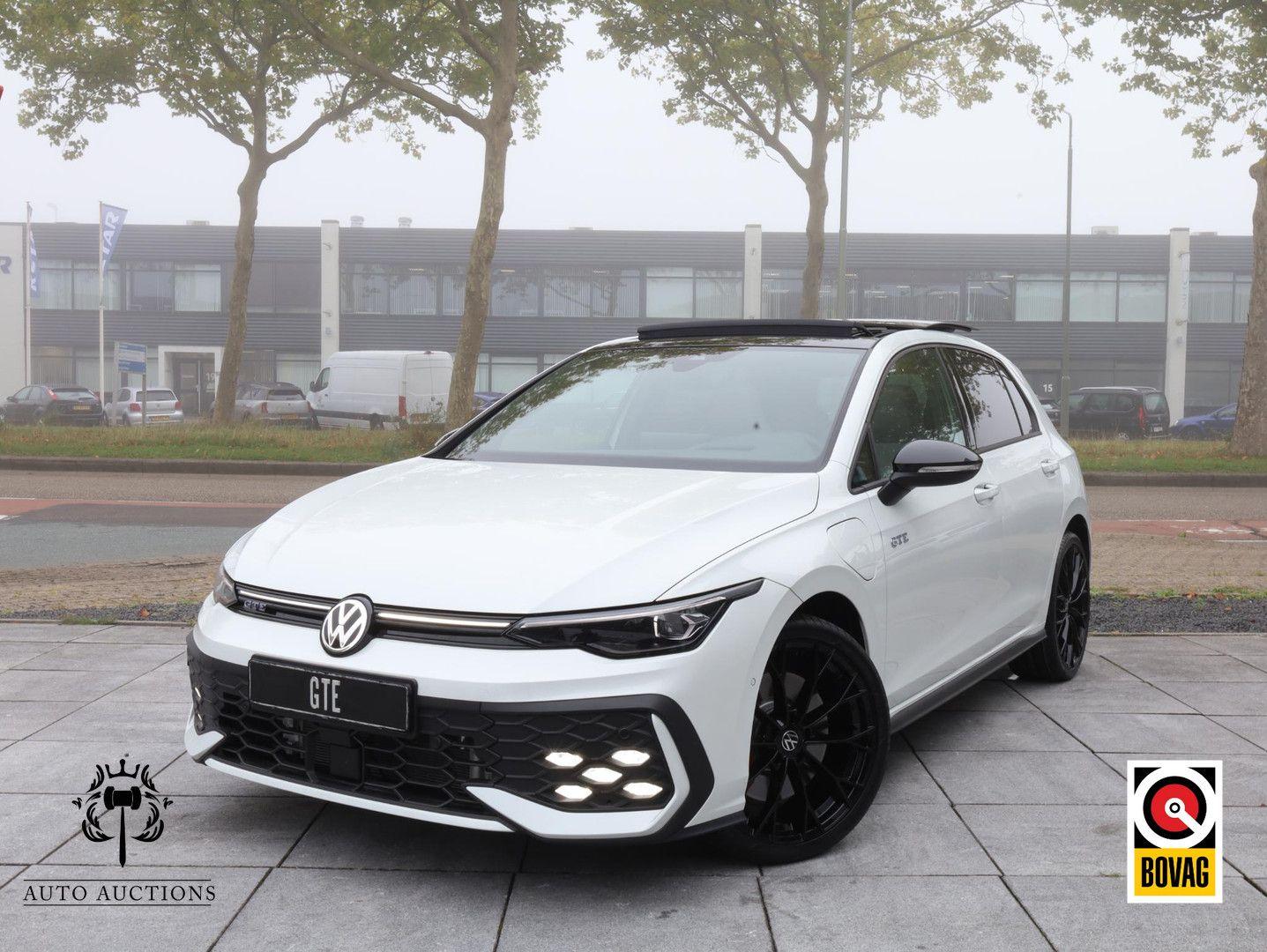 Volkswagen Golf GTE 1.5 eHybrid 272PK Panodak leder B