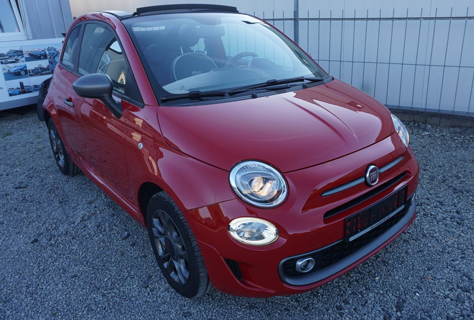 Fahrzeugabbildung Fiat 500C 1.2 8V SPORT C, Cabrio, Touchscreen