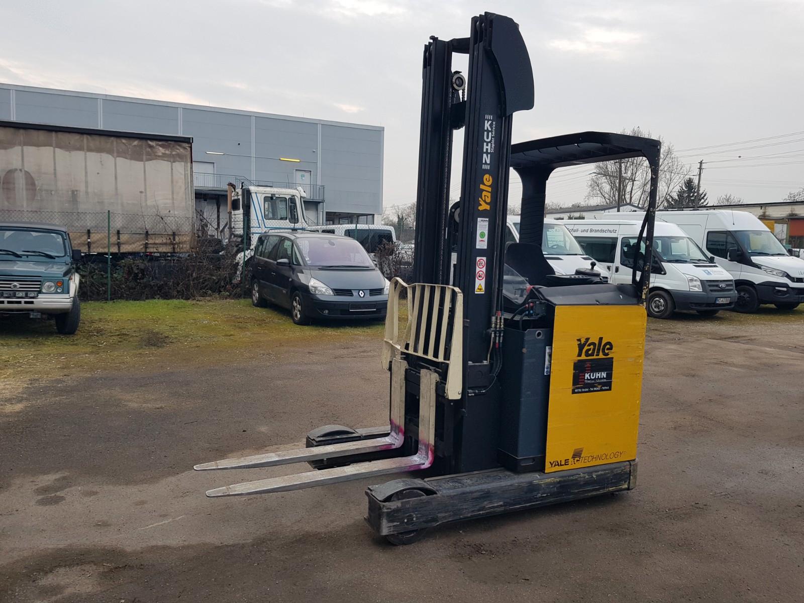 Yale Schubmaststapler - MR16N - nur 1251h - Triplex