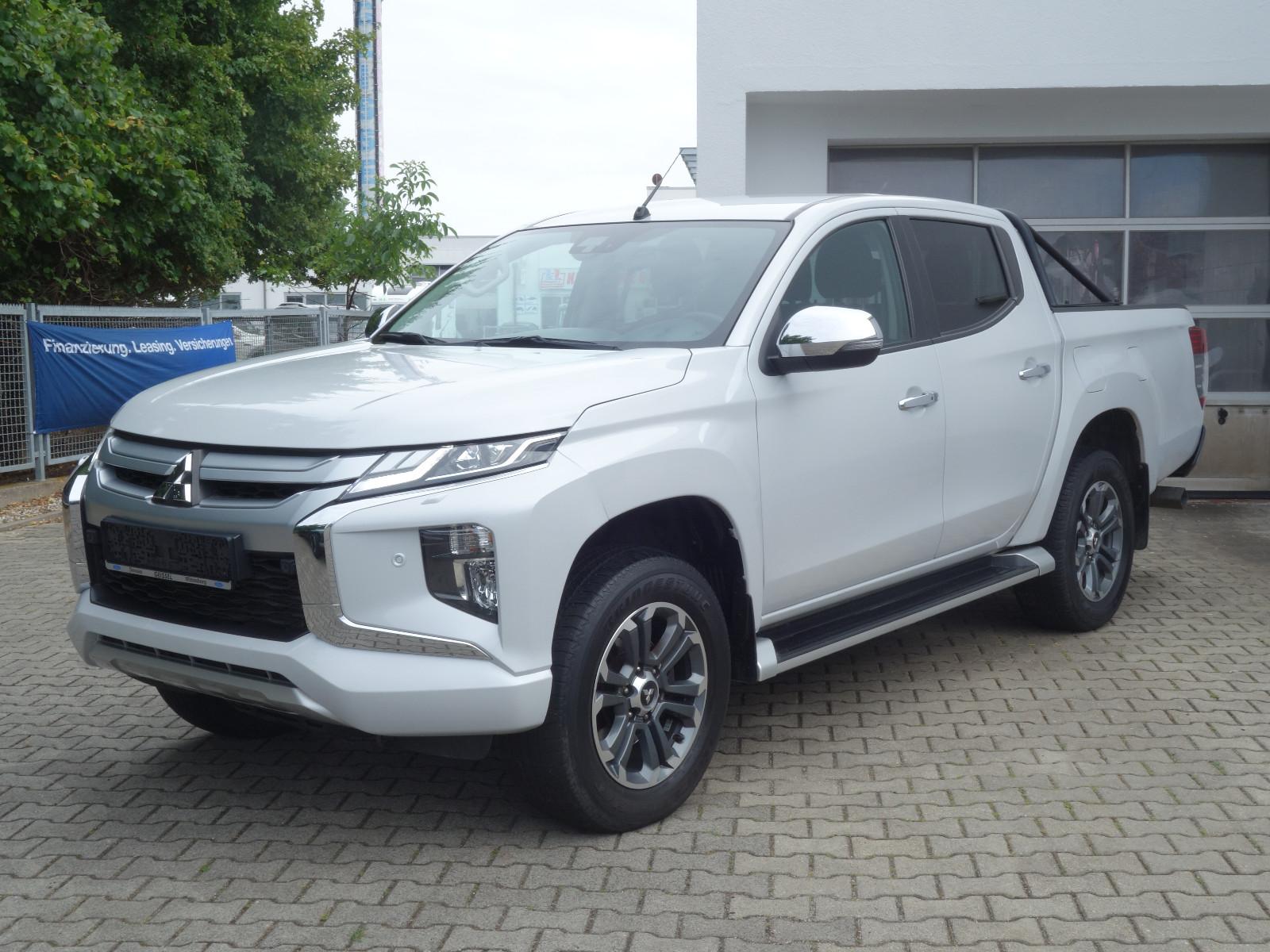 Mitsubishi L200 Intro Edition Doka 4WD Autom KLIMA AHK NAVI