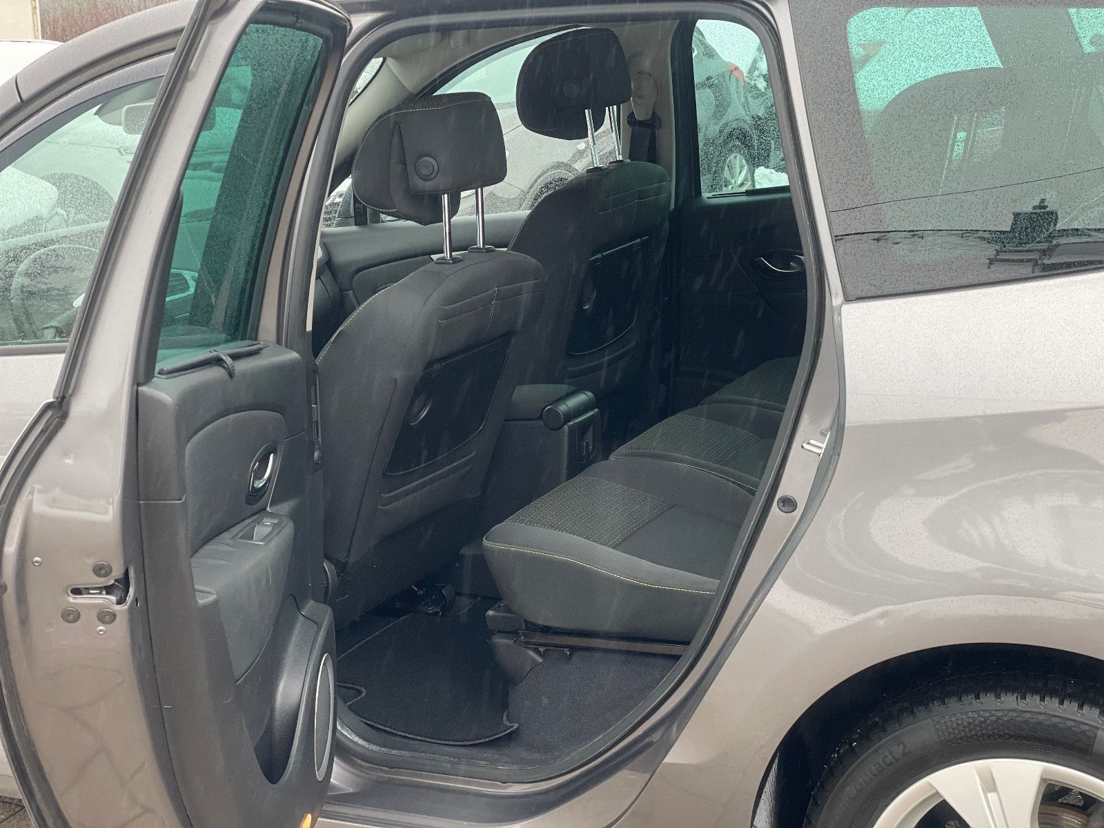 RENAULT Grand Scenic, 2010, Benzin, 131 PS