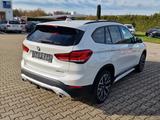 BMW X1 sDrive 20 i Sport Line*mtl. - BMW X1: X Line
