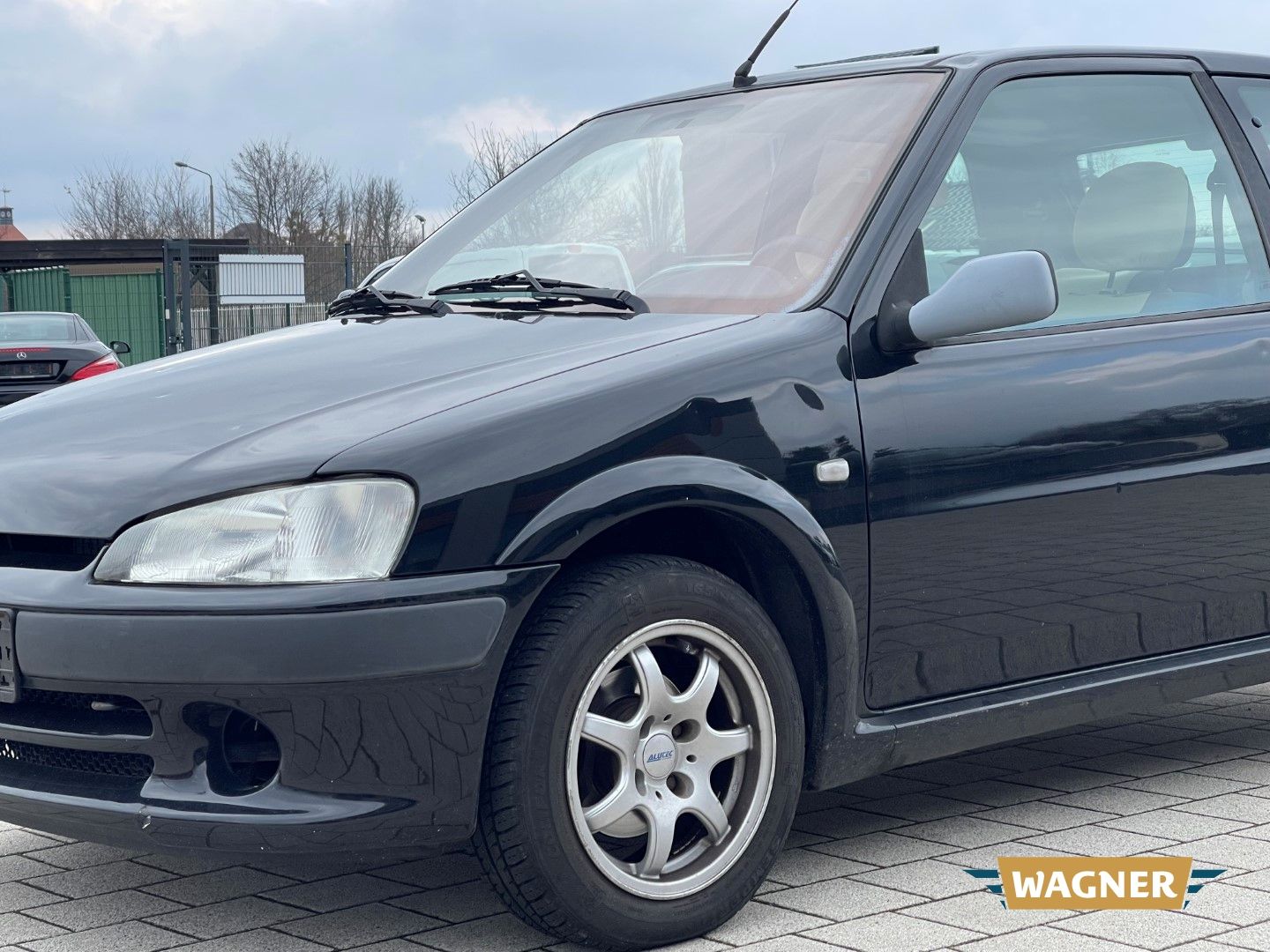 Fahrzeugabbildung Peugeot 106 Style 1.1 Radio Alufelgen Airbag