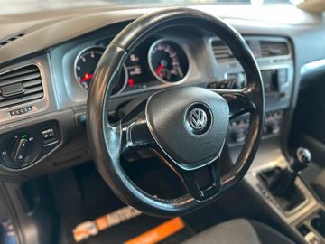 Volkswagen Golf VII Lim. *SitzHZ*PDC(VH)*2-Zonen*