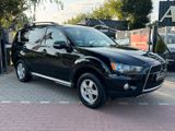 Mitsubishi Outlander Basis 2WD 2.0*Automatik*Leder*Klima*F1 - Mitsubishi Outlander aus 2013