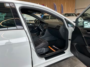 Volkswagen Golf VII Lim. GTI BMT *BiXenon*Navi*ACC*Kamera*