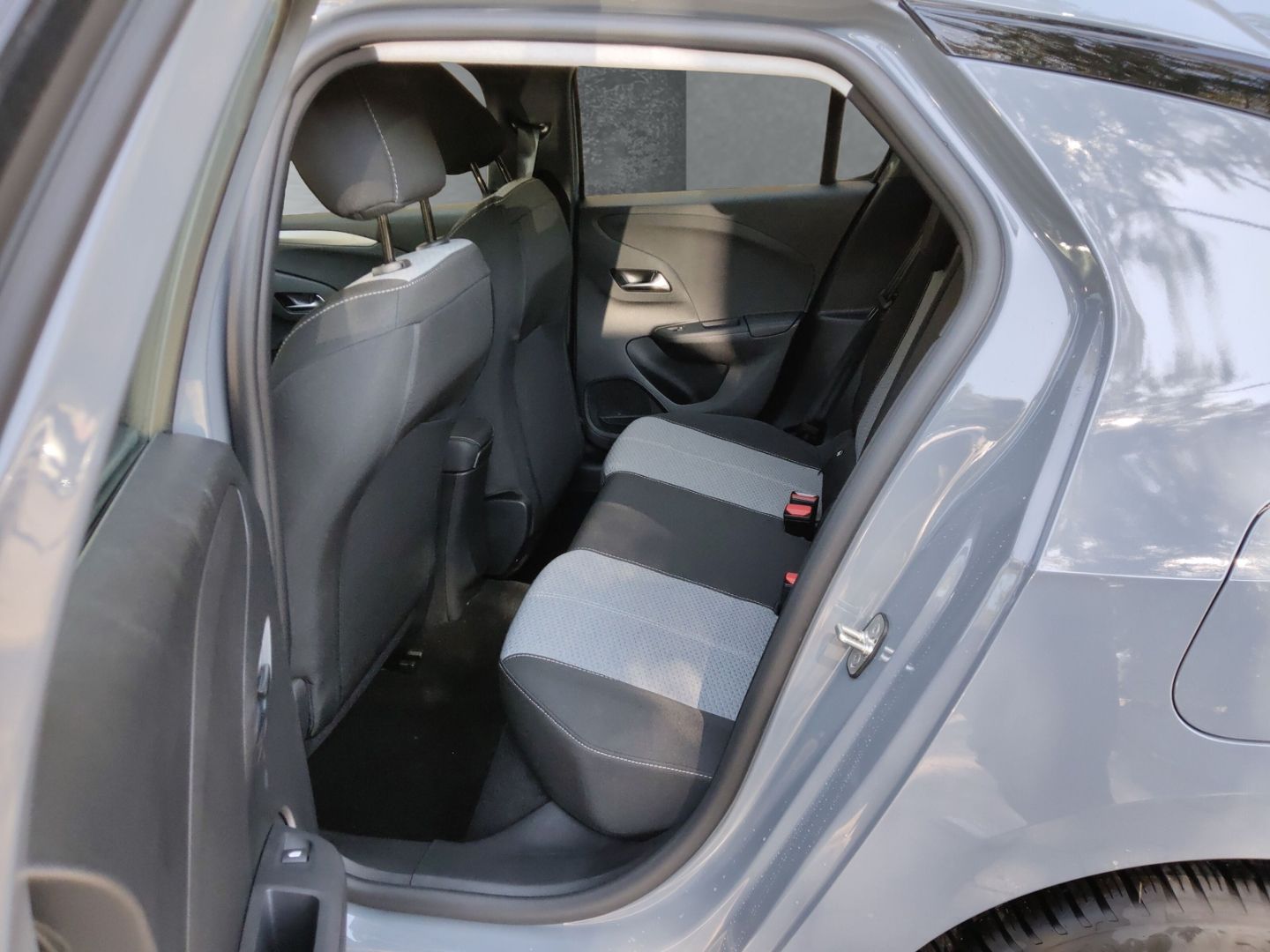 Opel Corsa - Bild 9