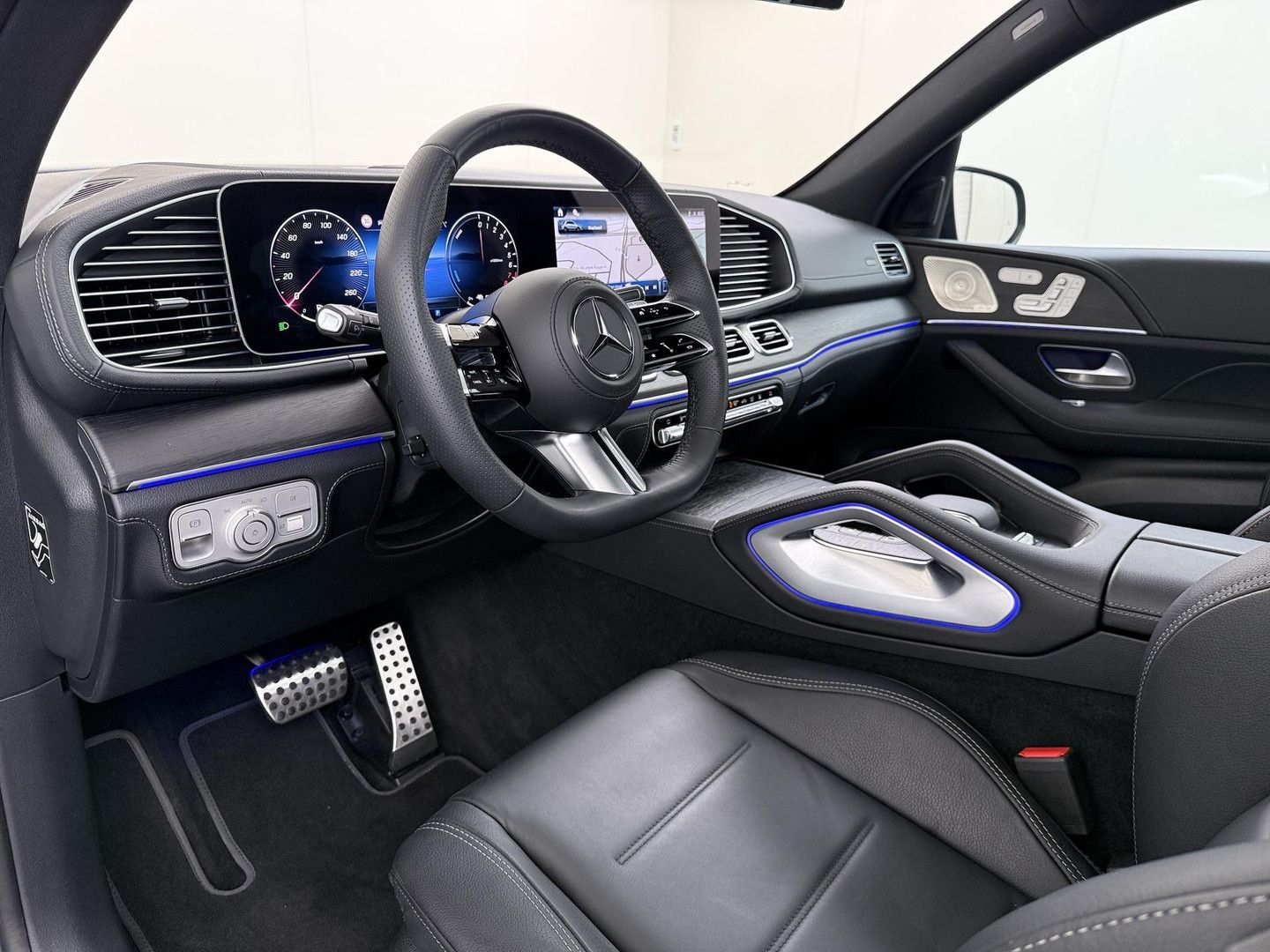 Mercedes-Benz GLE 400 e 4MATIC AMG Line | MANUFAKTUR Siliciumg imagem 2