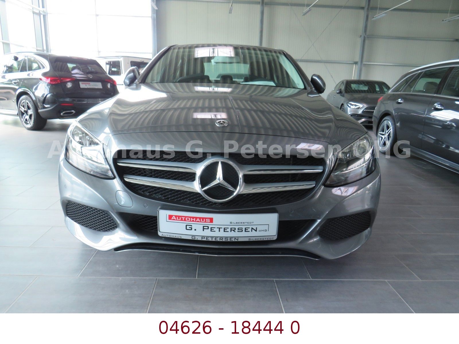 Fahrzeugabbildung Mercedes-Benz C 180 CGI*6-Gang*NAVI*Einpark*Sitzhei*Spiegel*Te